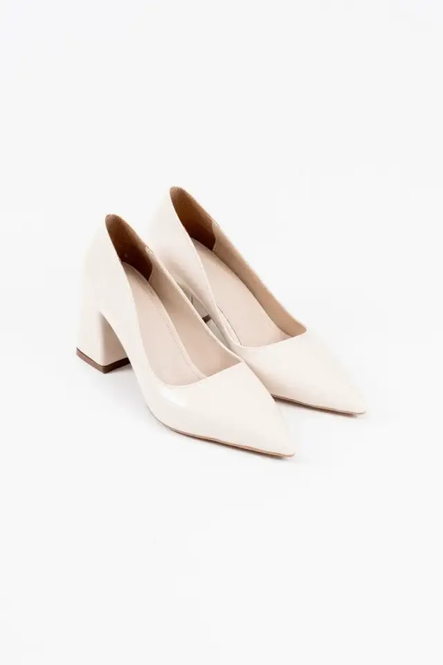 Bej Rugan Kadın Topuklu Ayakkabı BUCCA08MS16E