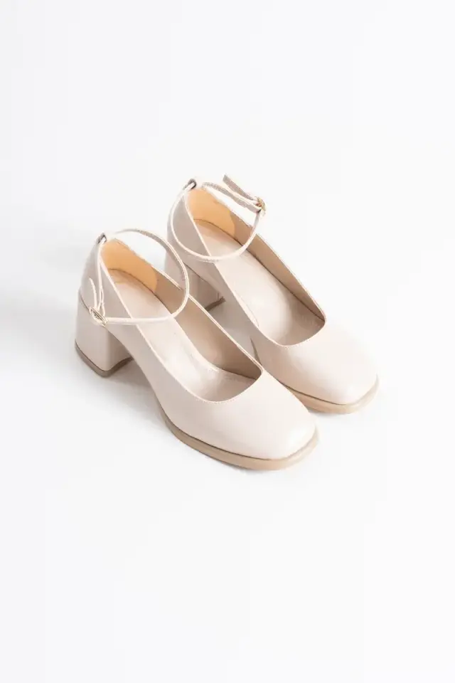 Bej Rugan Kadın Topuklu Ayakkabı BUCCA02MS01D