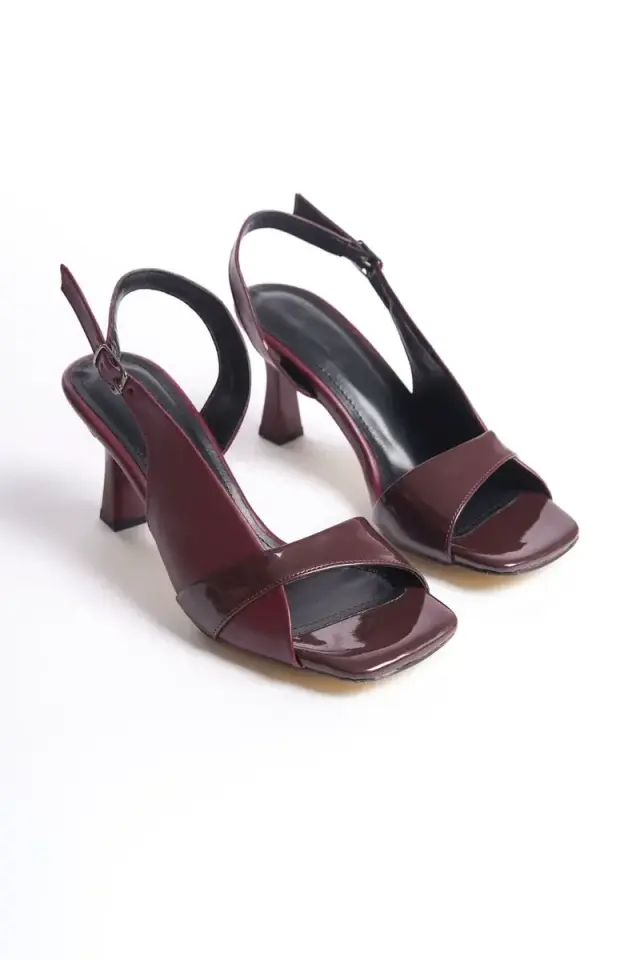 Kadın Bordo Rugan Detaylı Topuklu Sandalet BUCCA13MY01E