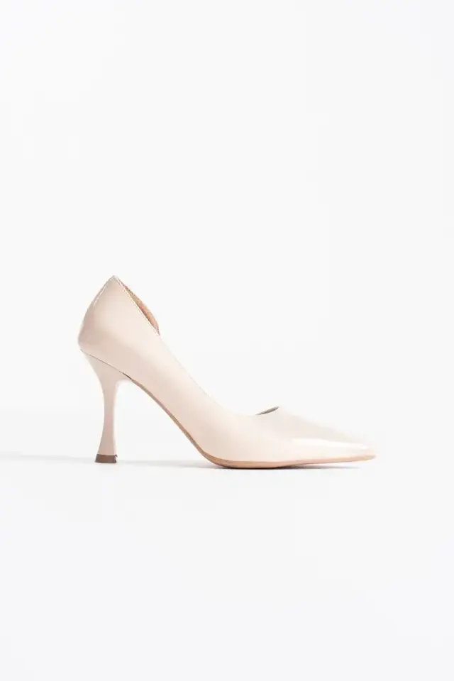 Kadın Bej Rugan Topuklu Ayakkabı BUCCA08MS45H