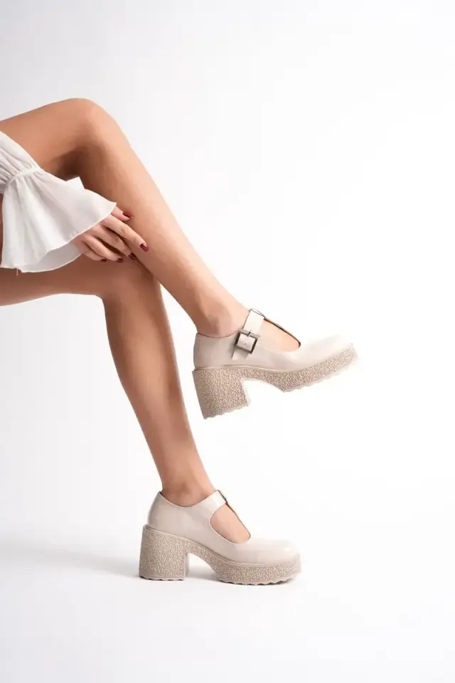 Kadın Bej Rugan Günlük Ayakkabı BUCCA06MS06D