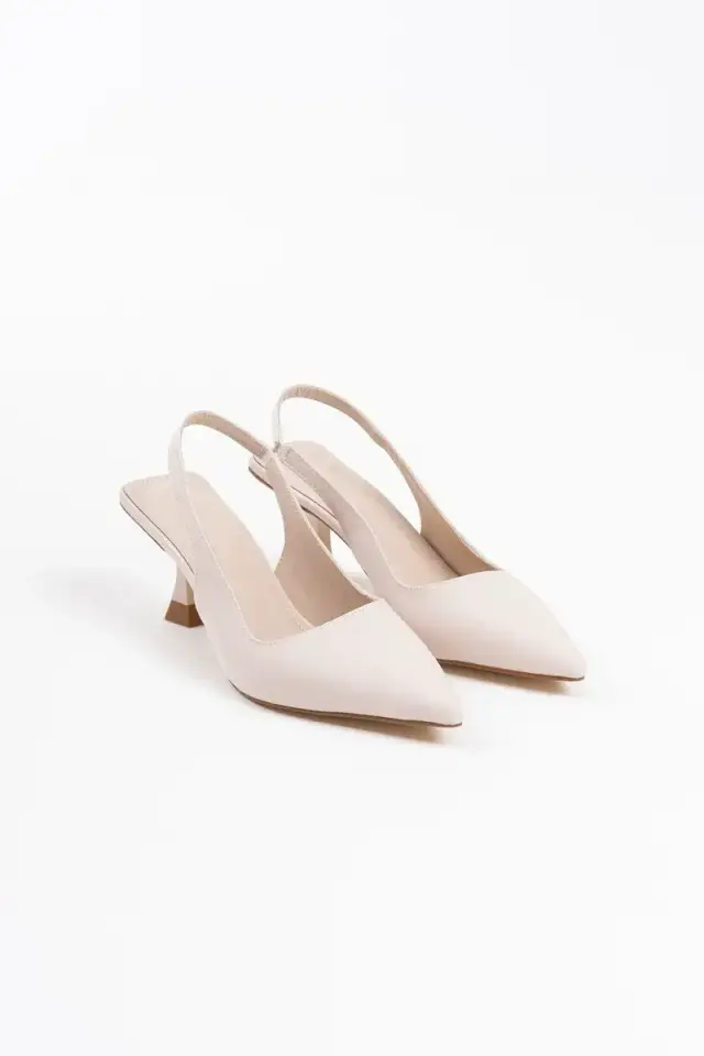 Kadın Bej Saten Topuklu Ayakkabı BUCCA08MS08B