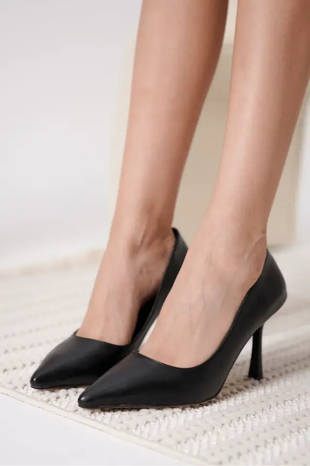 Mat Siyah Kadın Stiletto Ayakkabı | BUCCA