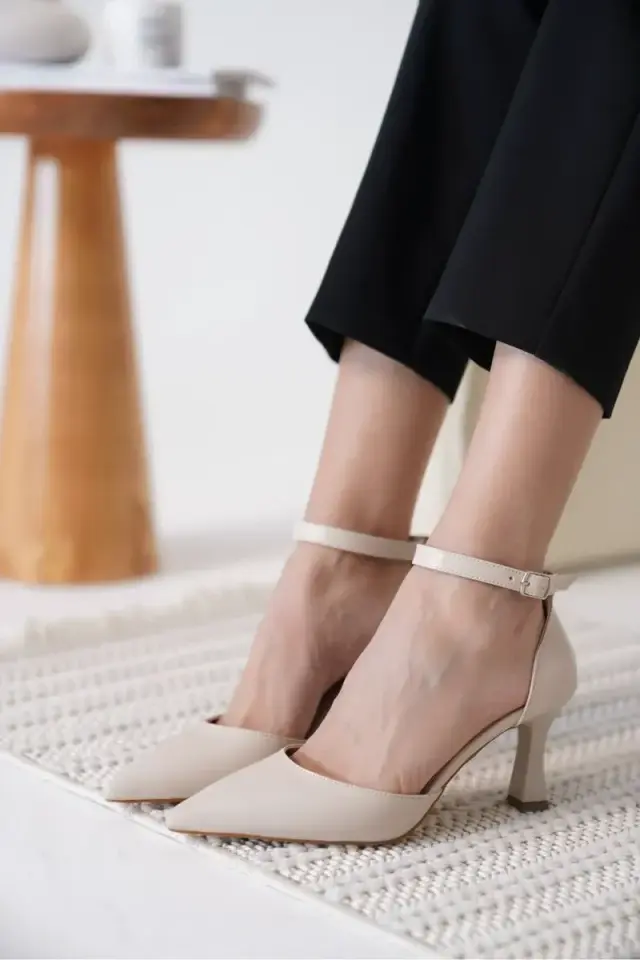 Kadın Bej Topuklu Ayakkabı BUCCA12MS01C