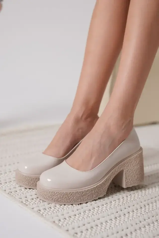 Kadın Bej Rugan Günlük Ayakkabı BUCCA06MS04B