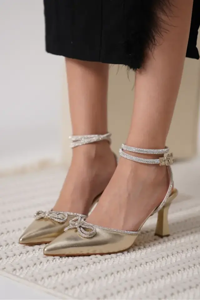 Kadın Altın Taşlı Topuklu Ayakkabı BUCCA12MS05C