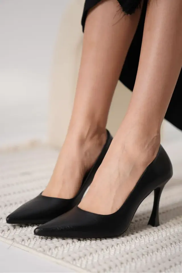 Siyah Cilt Kadın Stiletto Ayakkabı | BUCCA