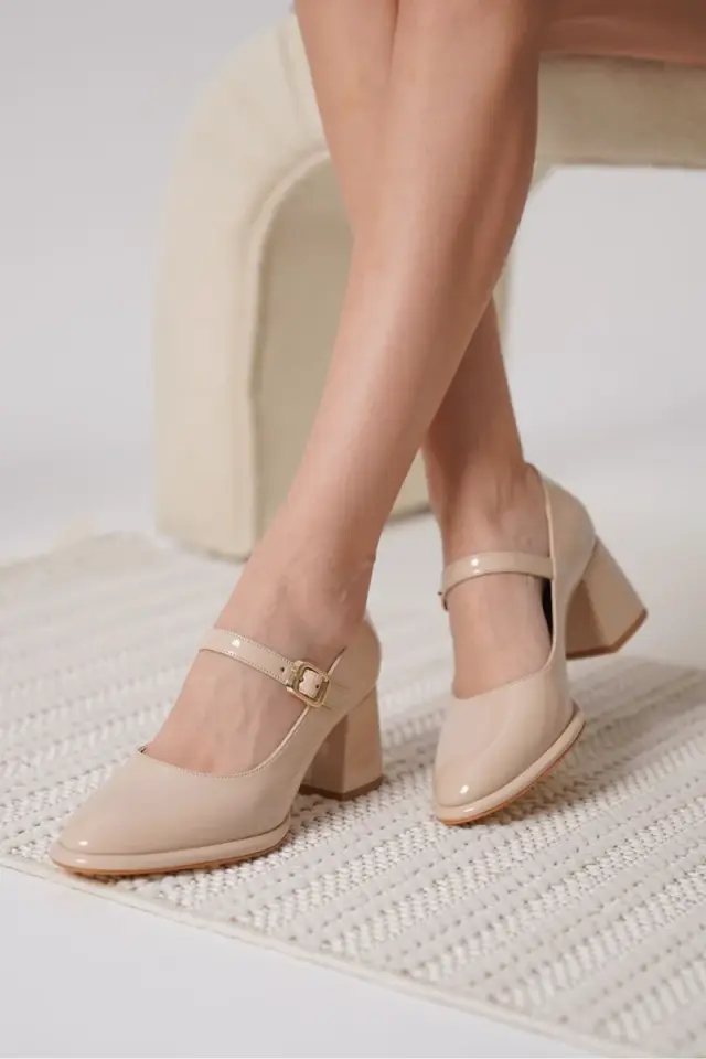 Nude Rugan Kadın Topuklu Ayakkabı BUCCA18MS08B