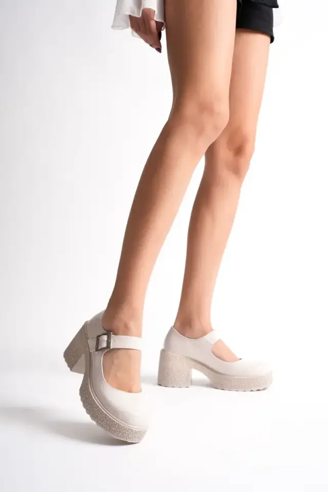 Kadın Bej Rugan Günlük Ayakkabı BUCCA06MS05B