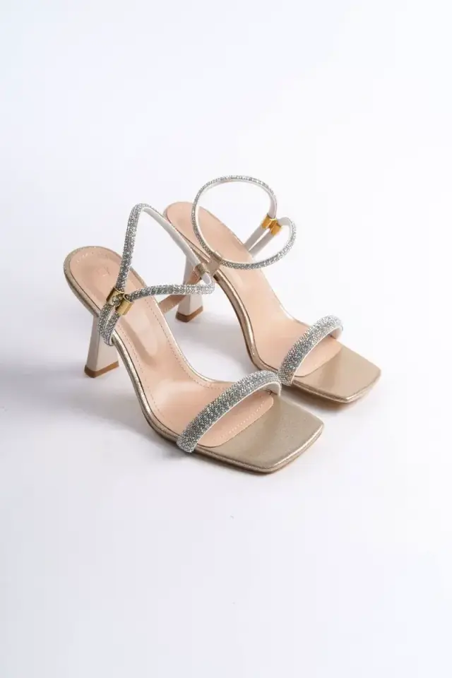 Altın Taşlı Kadın Topuklu Sandalet BUCCA29MY03B