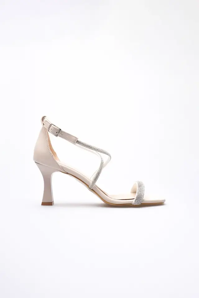 Bej Kadın Topuklu Sandalet TR12MY03C