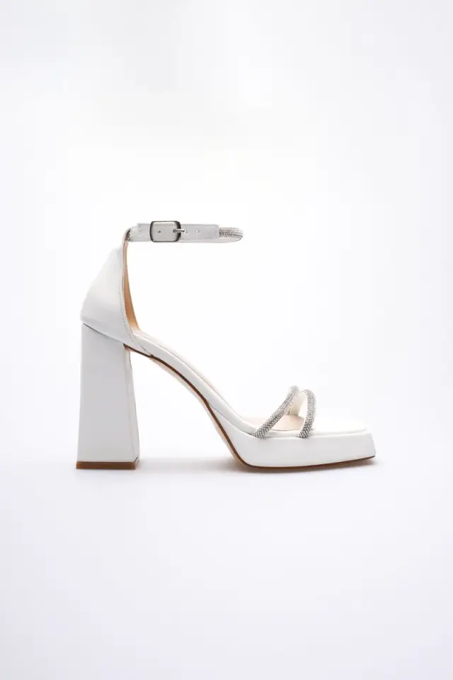 Kadın Beyaz Topuklu Sandalet BUCCA12MY01B