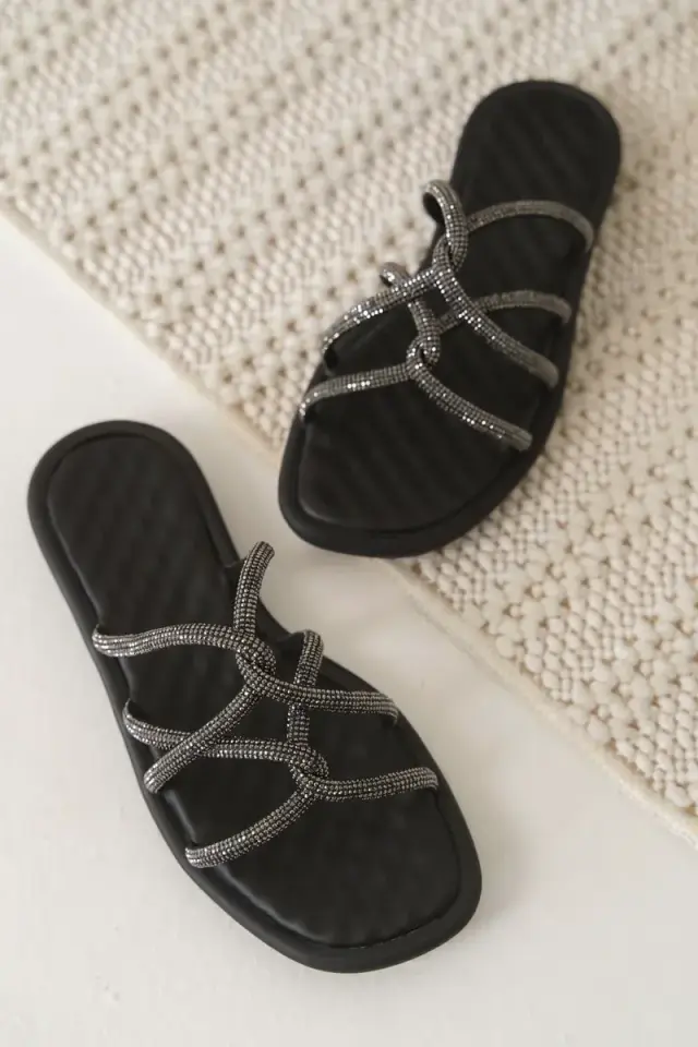 Siyah Kadın Taşlı Terlik BUCCA28MY04A