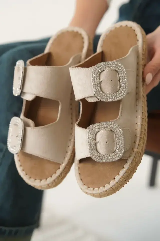 Süet Bej Taşlı Kadın Terlik BUCCA35MY05B