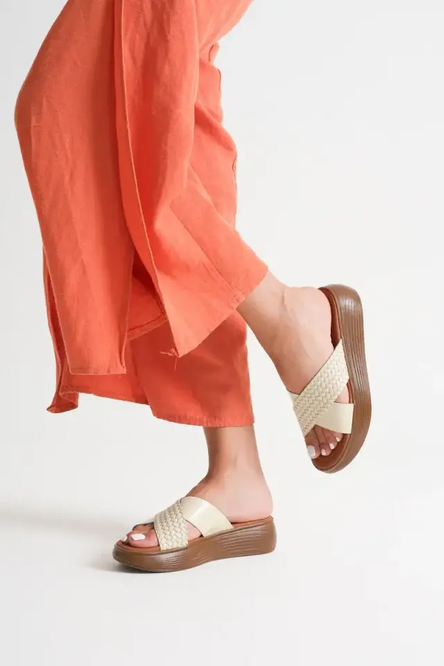 Bej Hakiki Deri Terlik BUCCA31MY53H