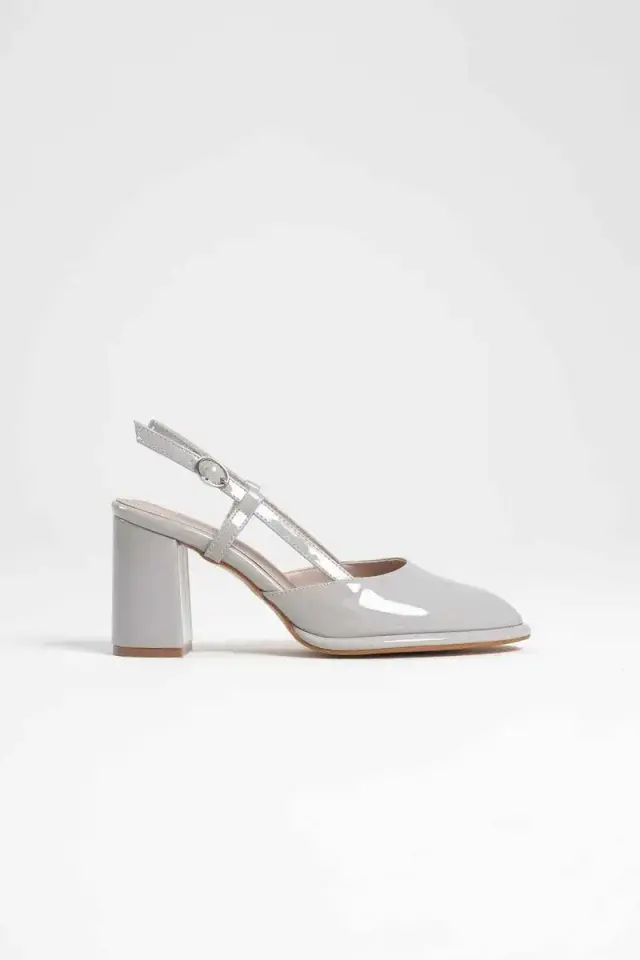 Gri Rugan Kadın Topuklu Ayakkabı BUCCA18MS18D