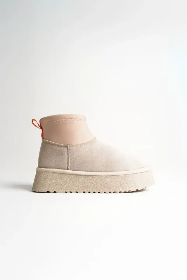 Kadın Bej Kışlık İçi Kürklü Kalın Taban Bot BUCCA04MK04B