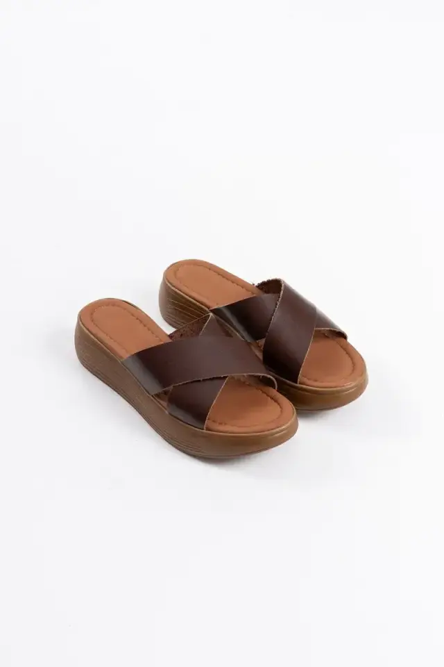 Acı Kahve Hakiki Deri Terlik BUCCA31MY53F