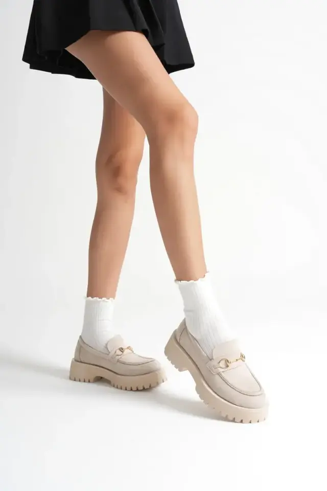 Toka Detaylı Bej Süet Günlük Loafer Ayakkabı BUCCA10MS04D