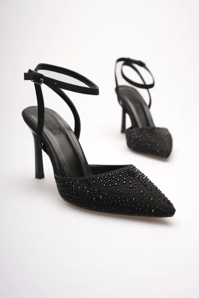 Kadın Siyah Taşlı Topuklu Ayakkabı BUCCA08MS22A