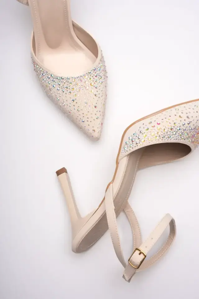 Kadın Bej Taşlı Topuklu Ayakkabı BUCCA08MS22B