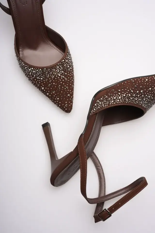 Kadın Acı Kahve Taşlı Topuklu Ayakkabı BUCCA08MS22C