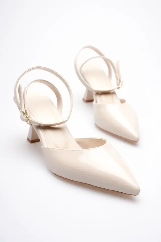 Kadın Bej Rugan Topuklu Ayakkabı BUCCA03MS02C