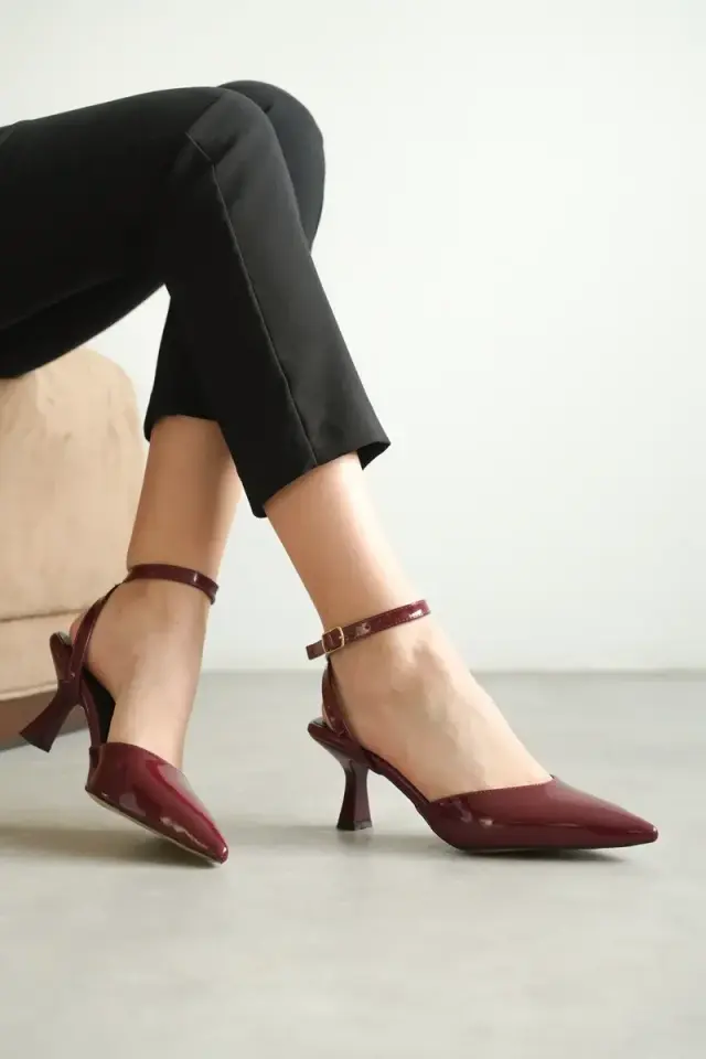 Kadın Bordo Rugan Topuklu Ayakkabı BUCCA03MS02D