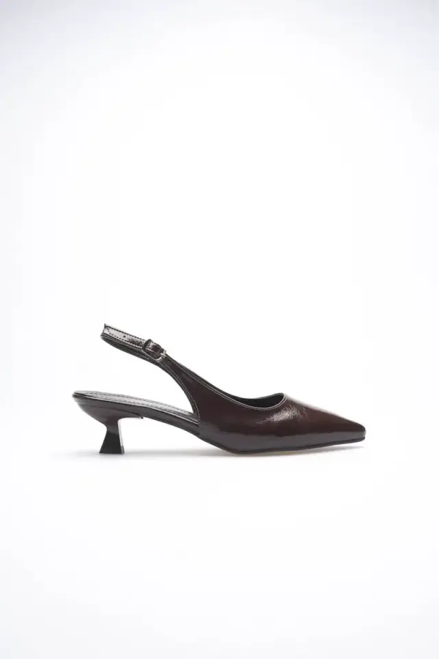 Kadın Acı Kahve Kırışık Rugan Sivri Burun Slingback Kısa Topuklu Ayakkabı BUCCA20MS04D